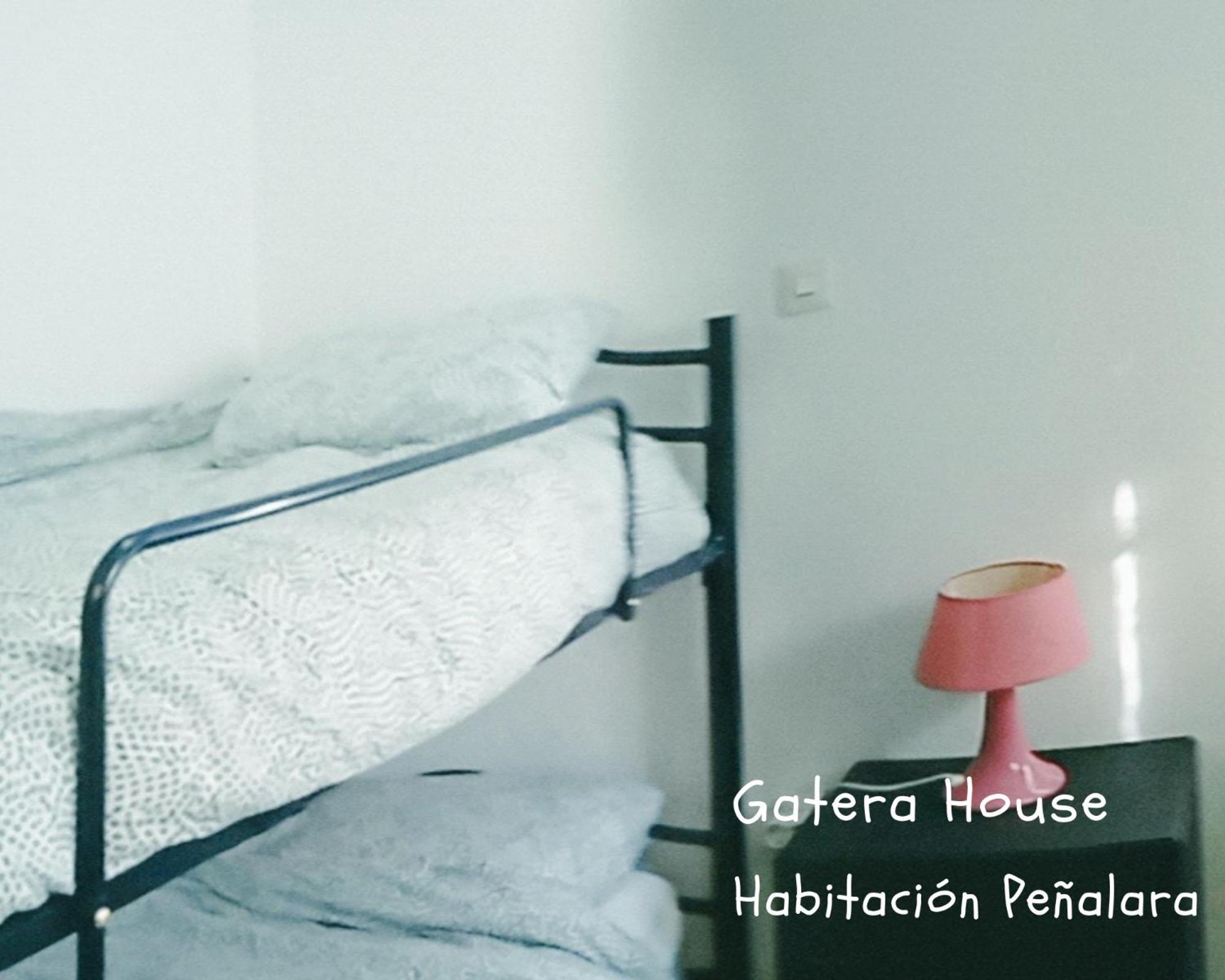 Albergue Gatera House Cercedilla Eksteriør billede