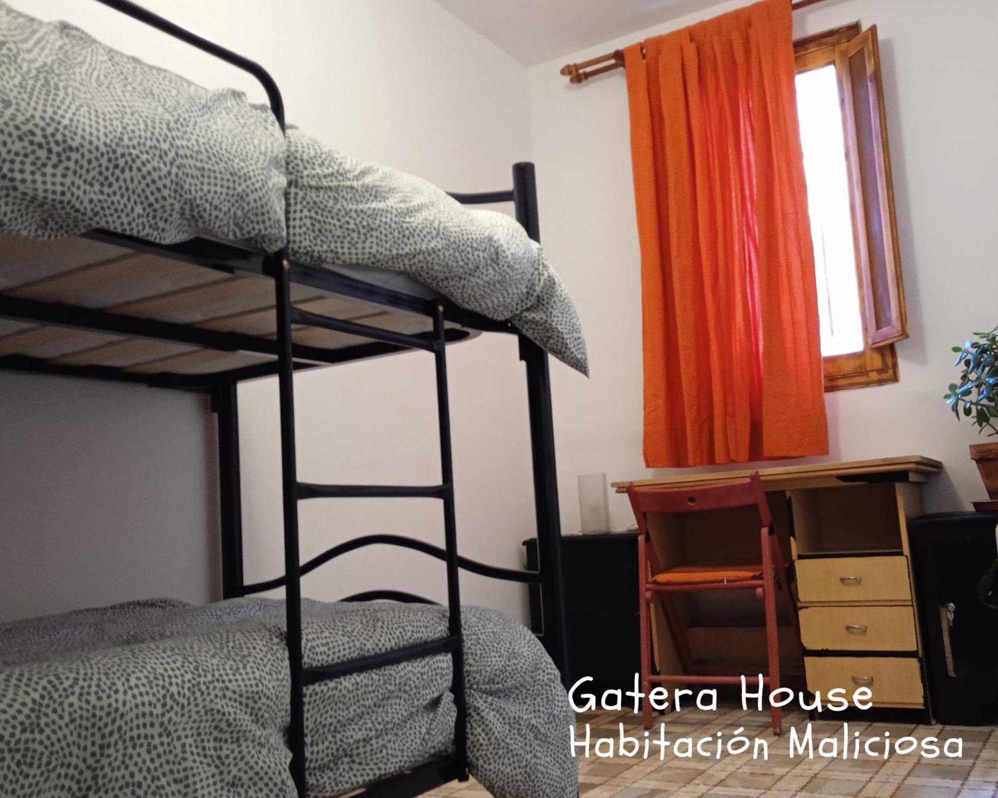 Albergue Gatera House Cercedilla Eksteriør billede
