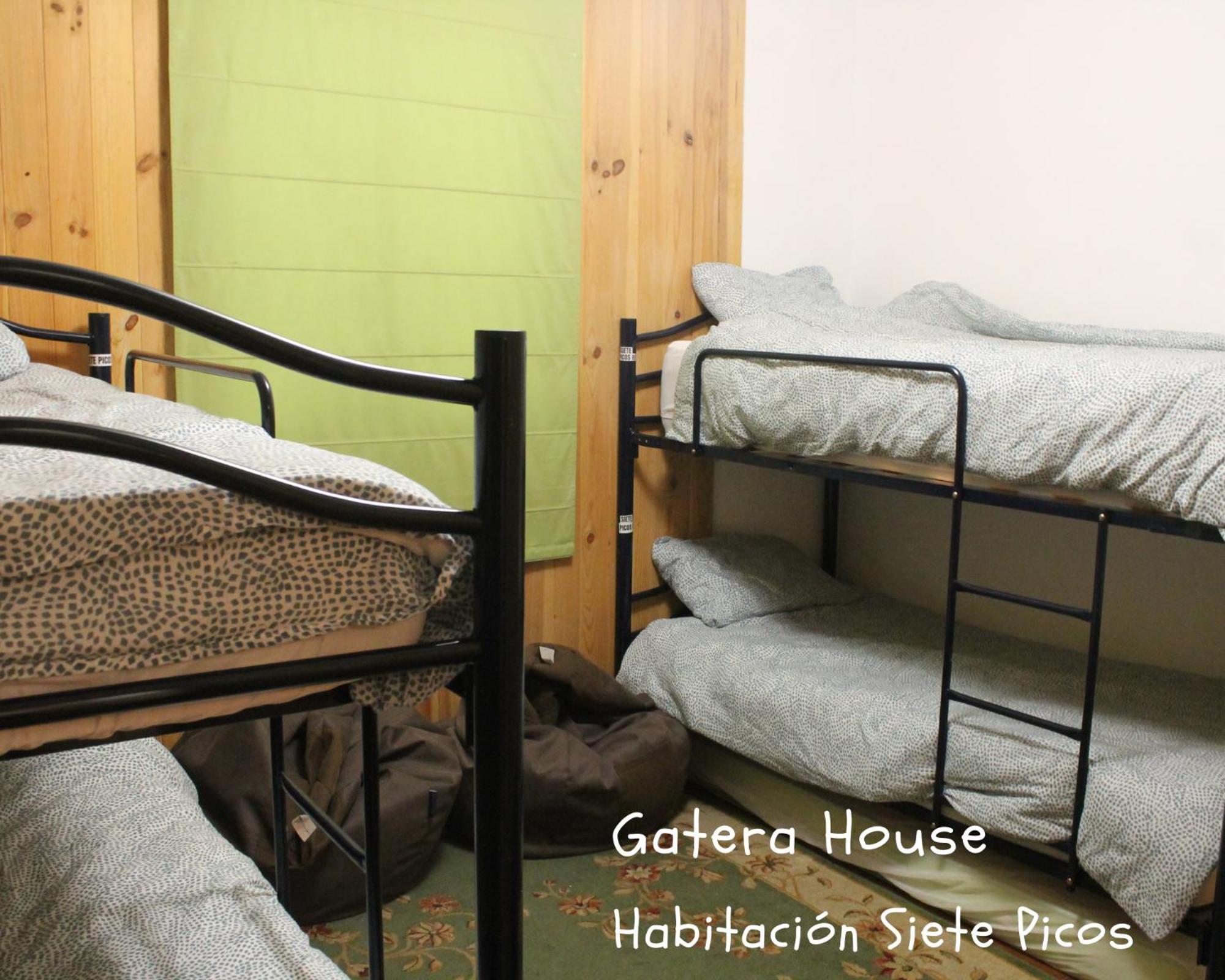 Albergue Gatera House Cercedilla Eksteriør billede